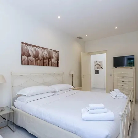 Your Trastevere Balcony *